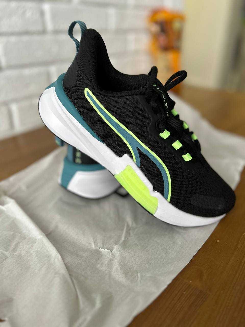 НОВІ кросівки Puma RWRFrame TR 2 Wn's Black-Bold Blue-Speed