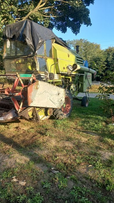 Продам комбайн клас сенатор