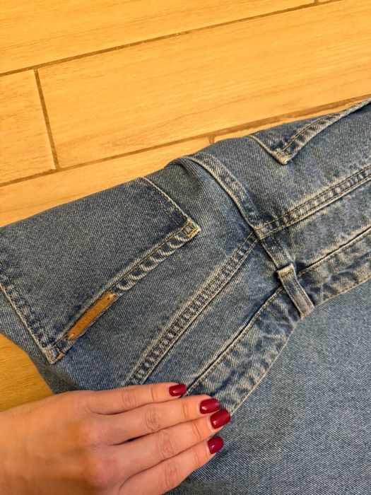 Bazhane Btq джинси 34 розмір