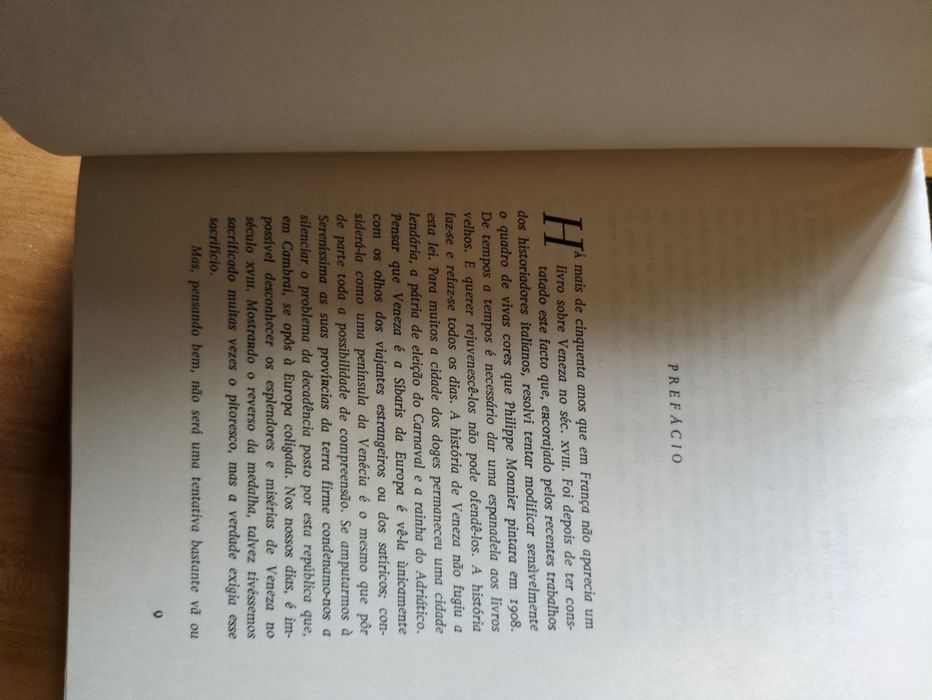 A Vida Quotidiana em Veneza no Século XVIII de Norbert Jonard