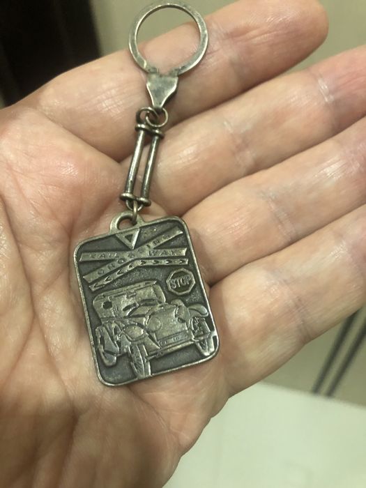 Серебряный брелок оберег