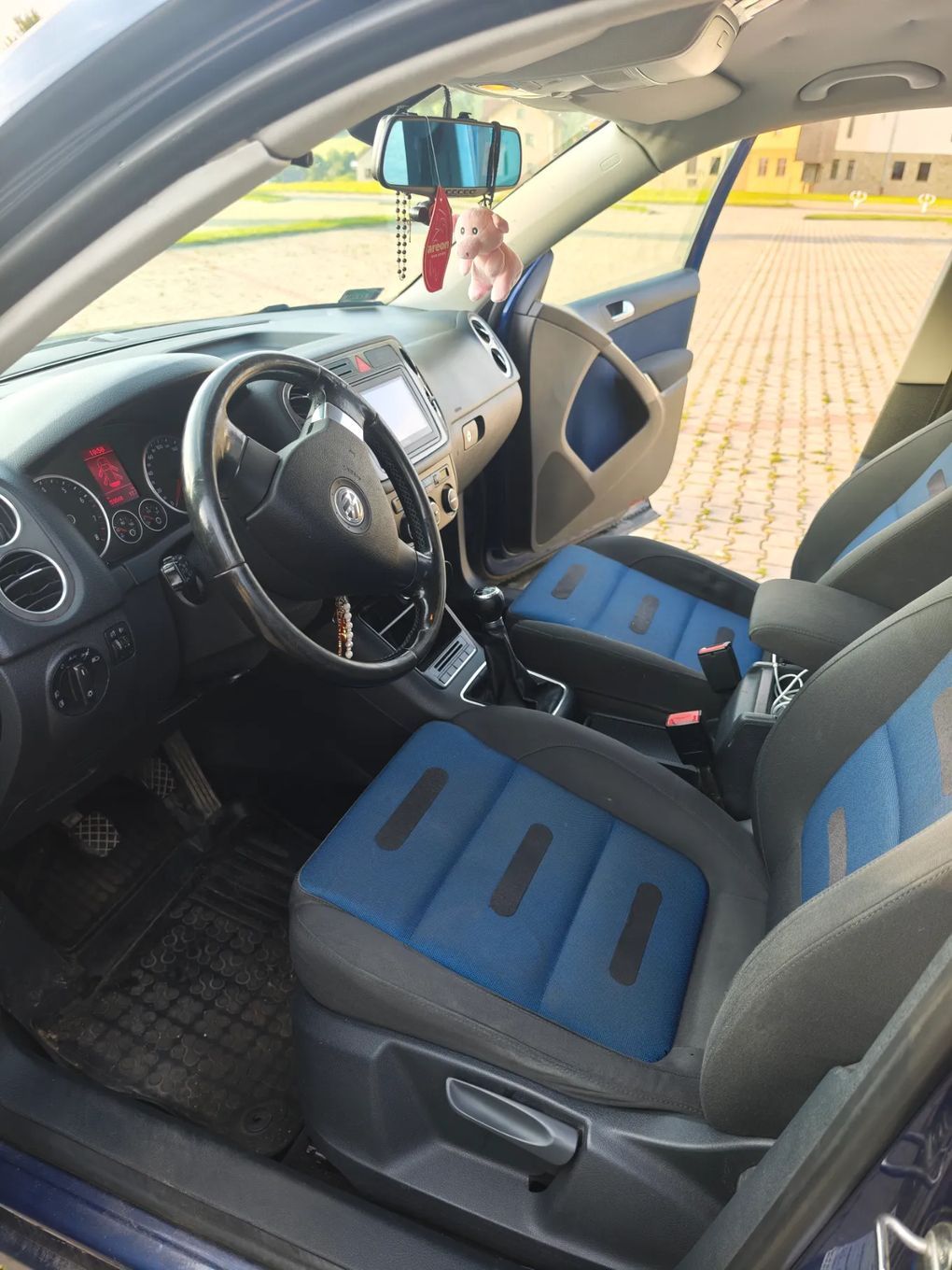 Volkswagen Tiguan Volkswagen Tiguan