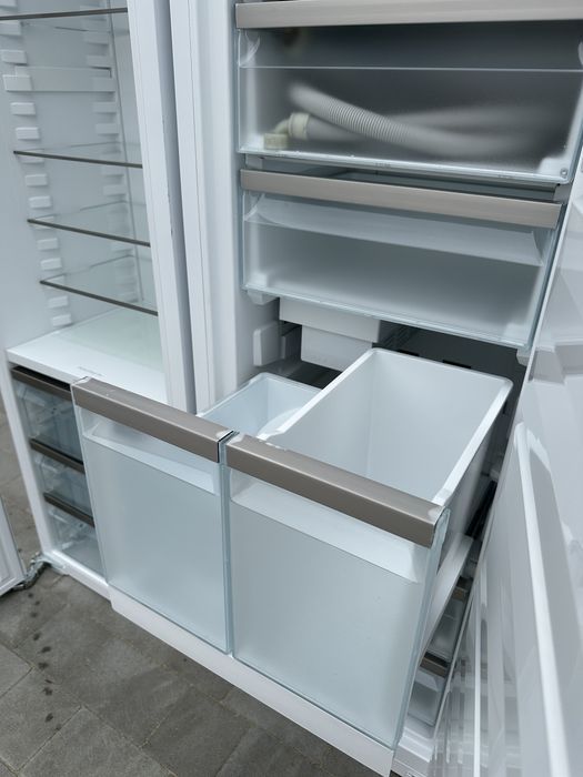 Комплект!! Морозильна камера холодильник Miele K7743 FNS 7794