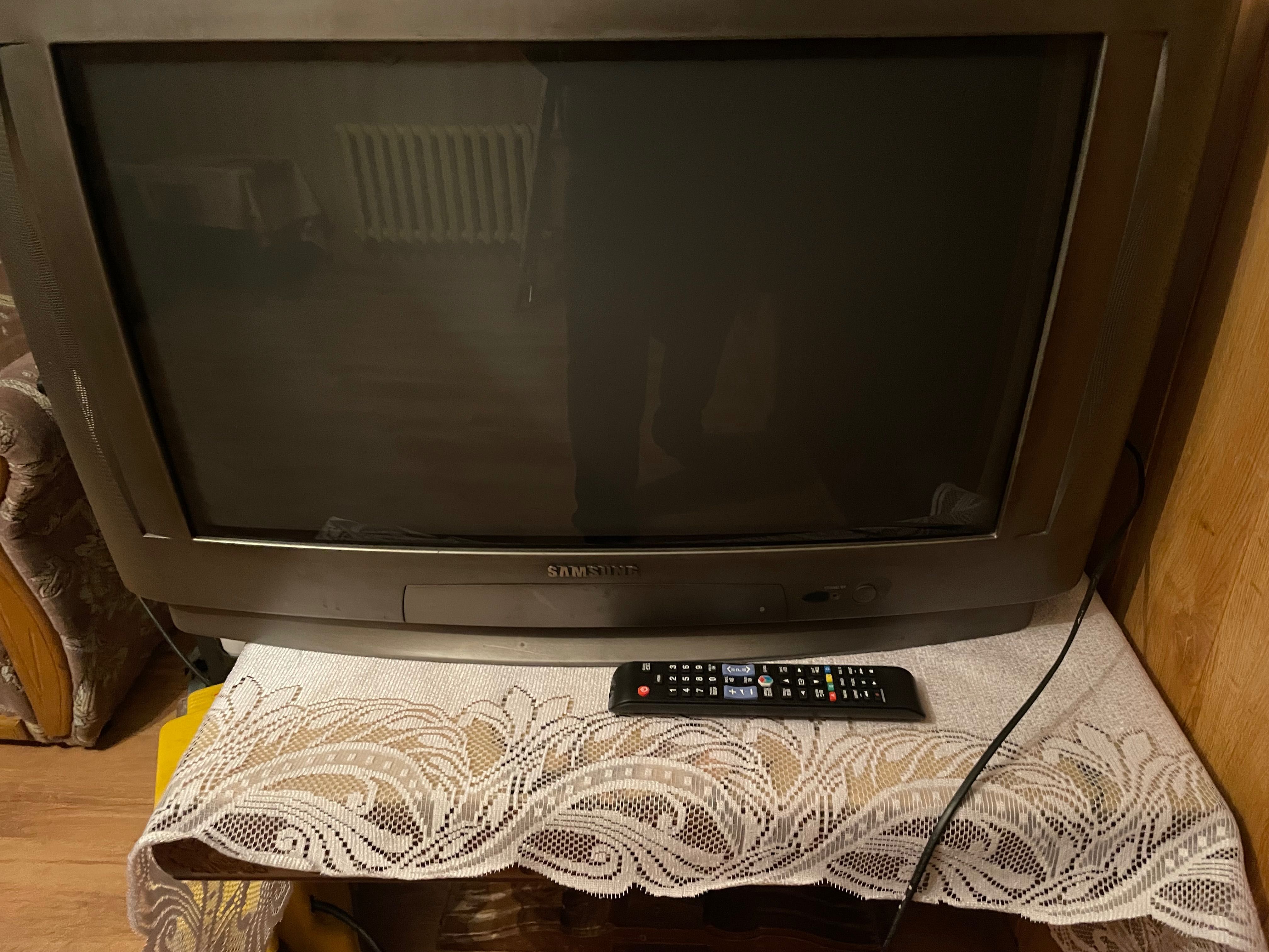 TV Samsung kineskopowy
