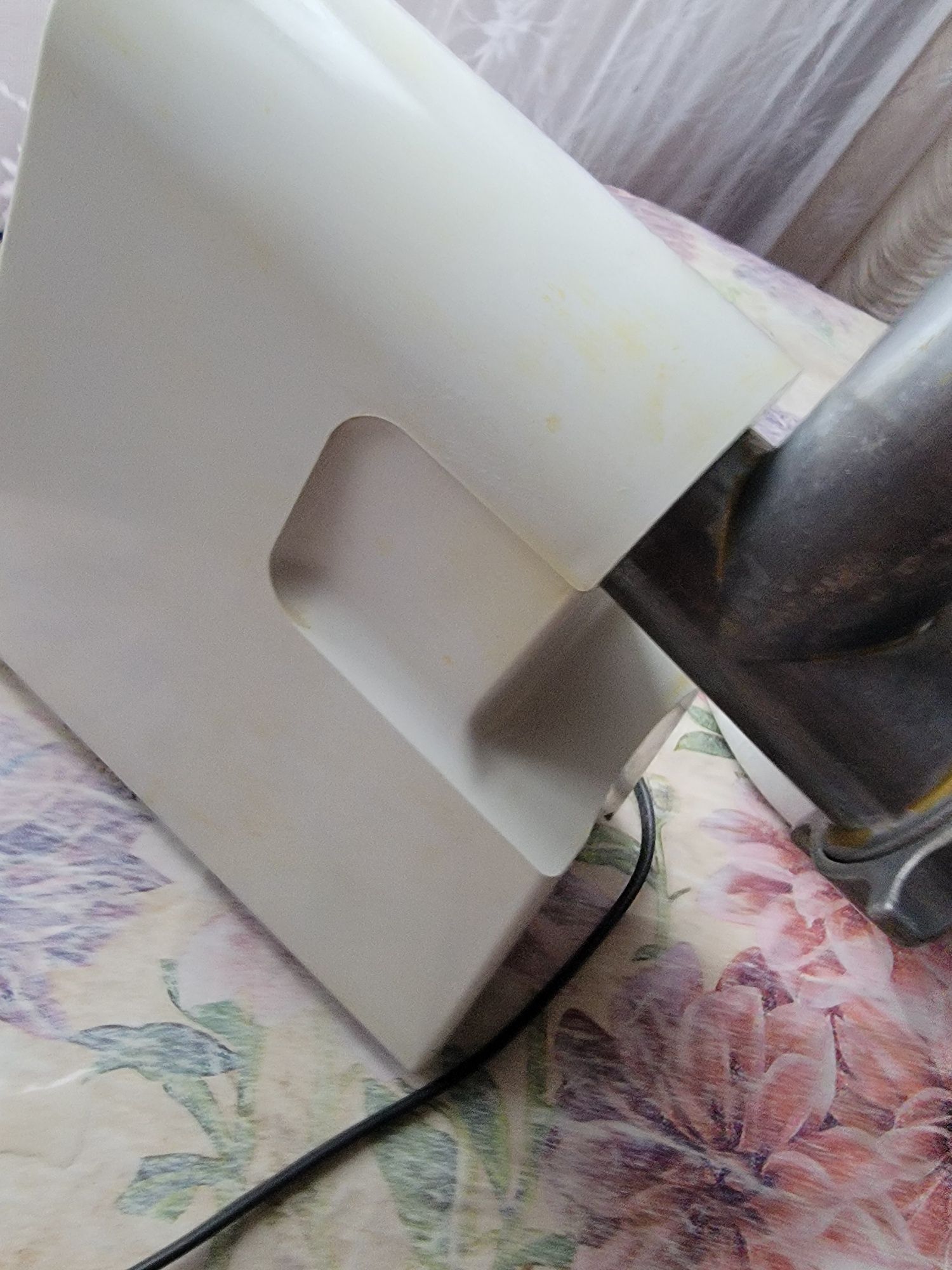 М'ясорубка Braun Power Plus G1300