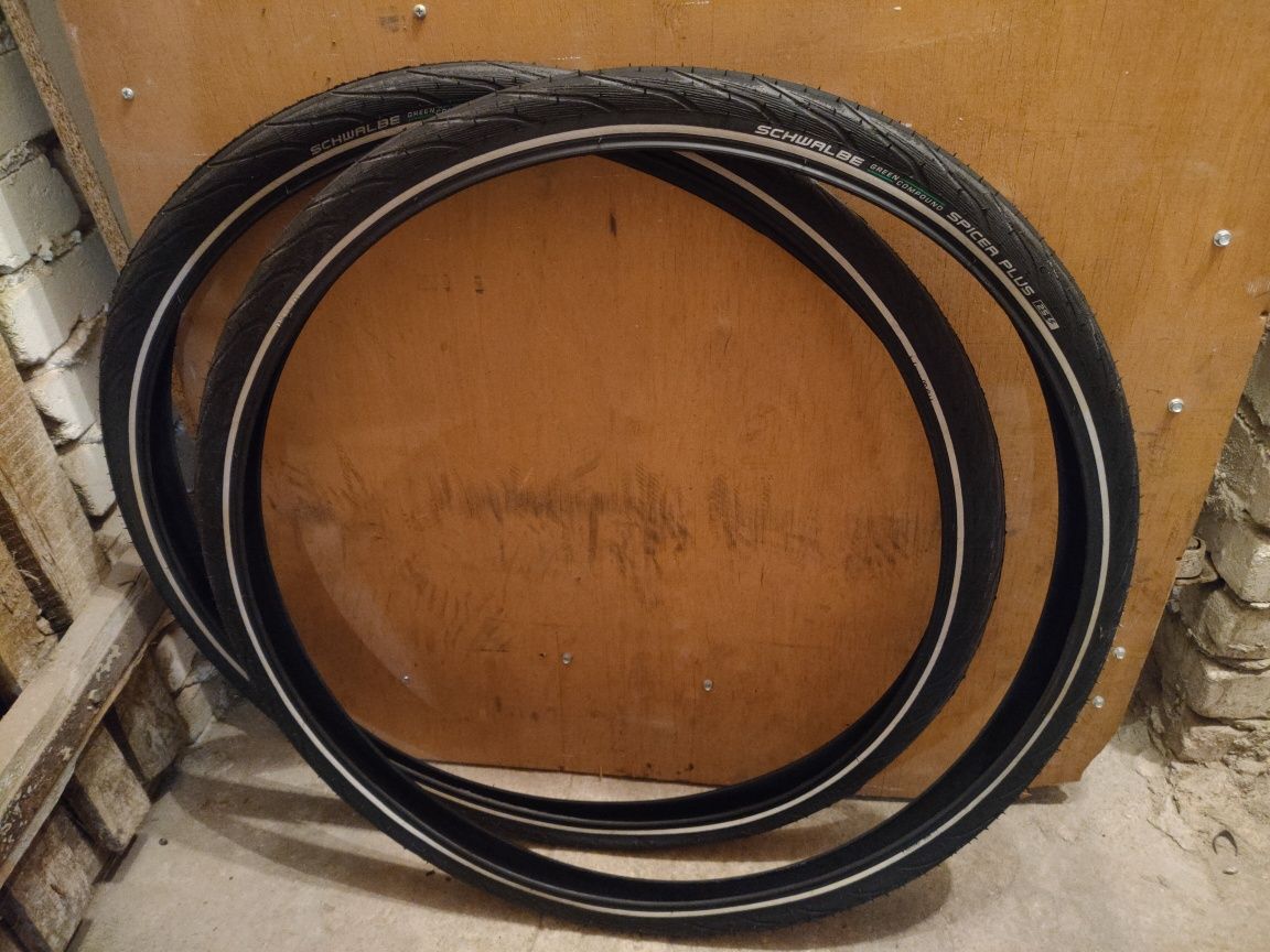 2X szt. Schwalbe Spicer Plus 700x38C, 28x1.50