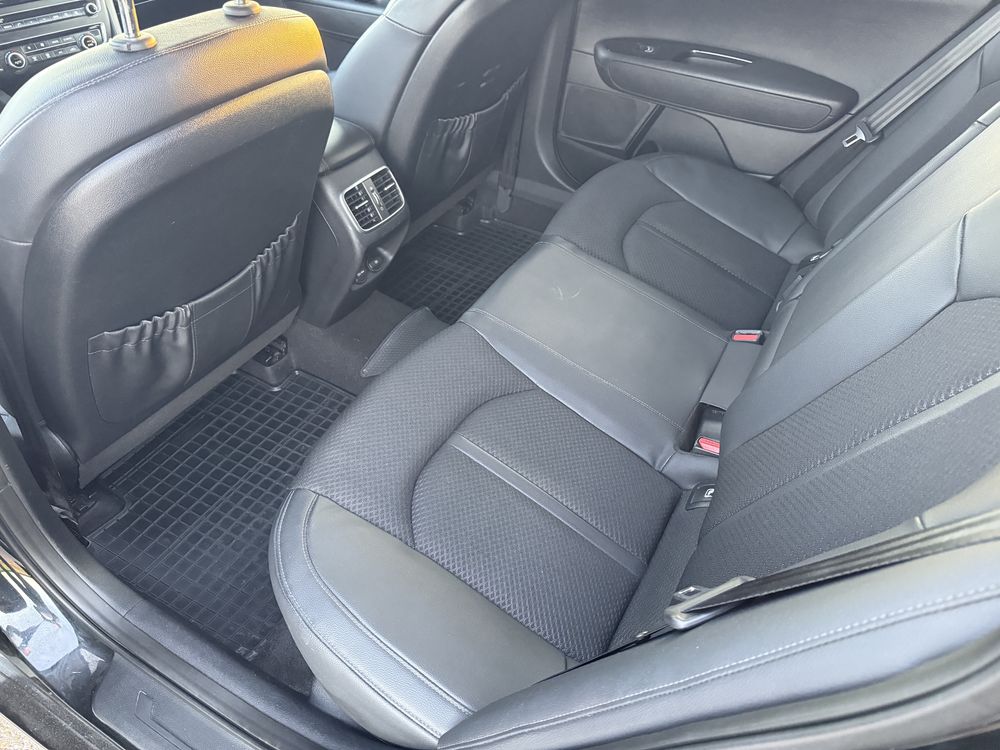 Kia Optima 2018r. 1.7crdi 141 km