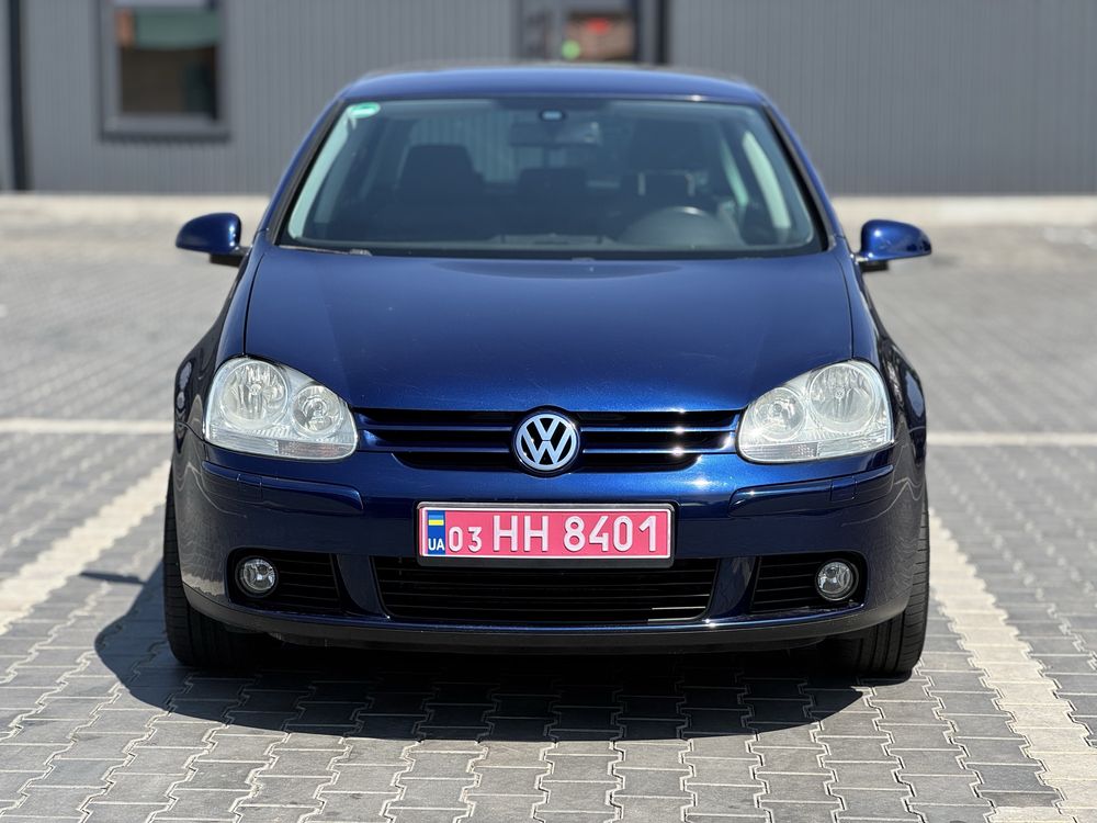 Продам Volkswagen Golf V MPI