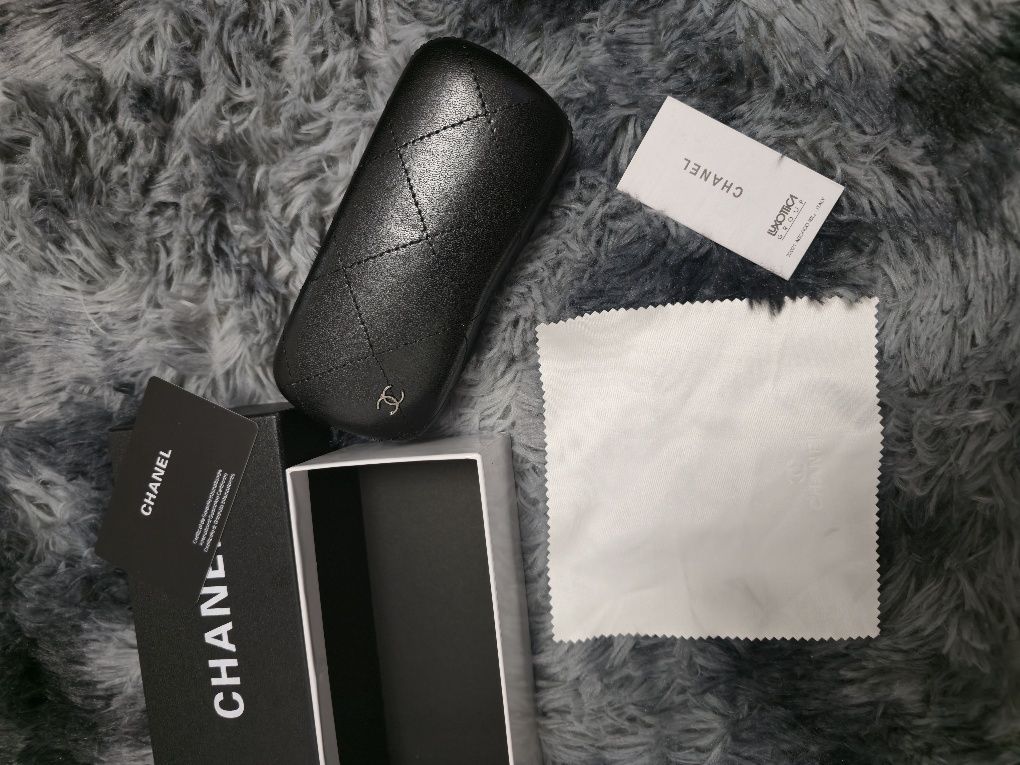 Óculos de Sol da Chanel