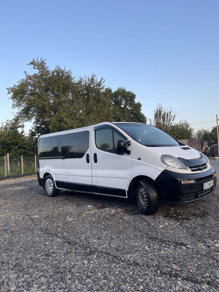 Opel Vivaro 2004