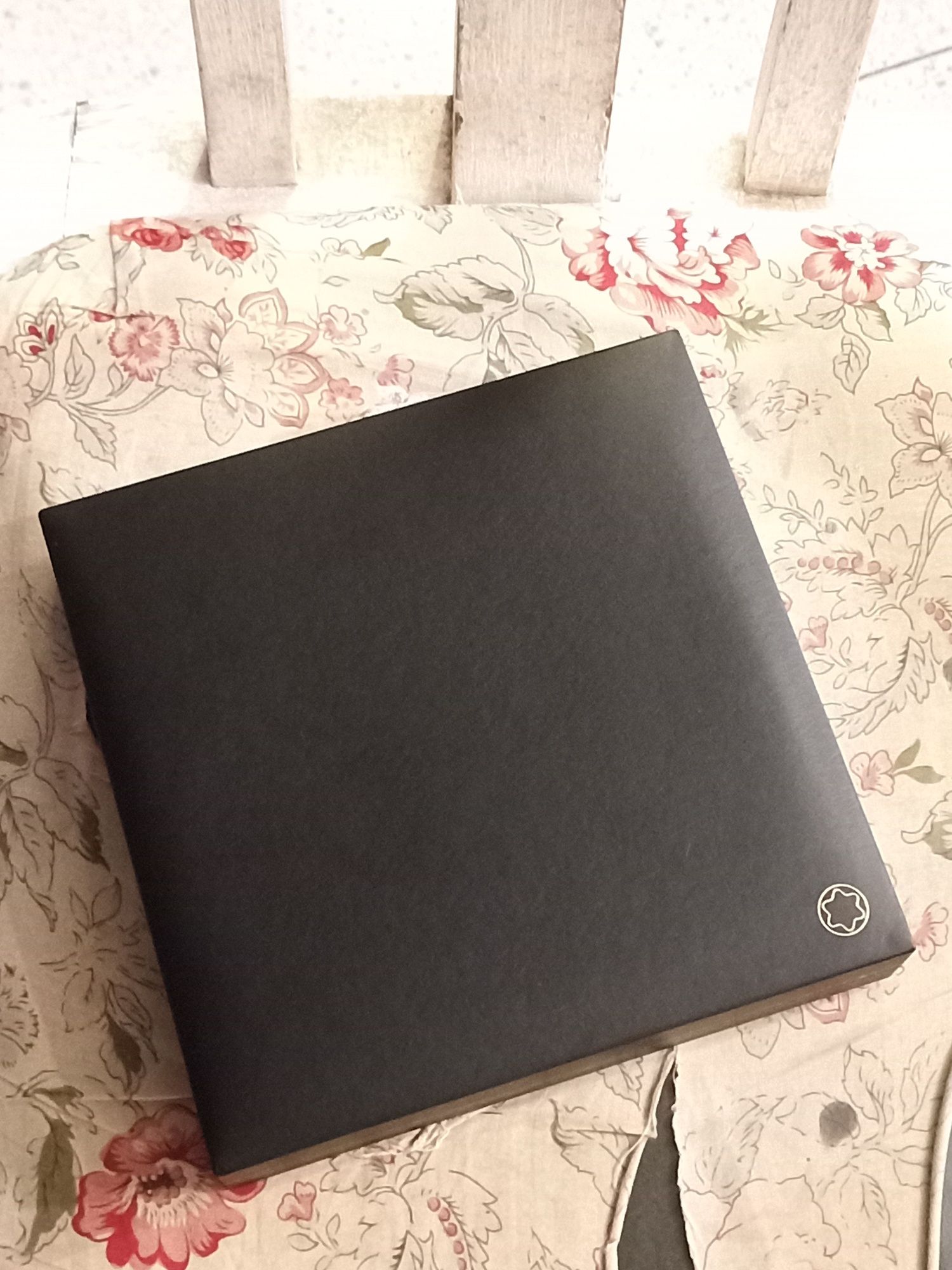 Caixa ou estojo para caneta MONTBLANC
