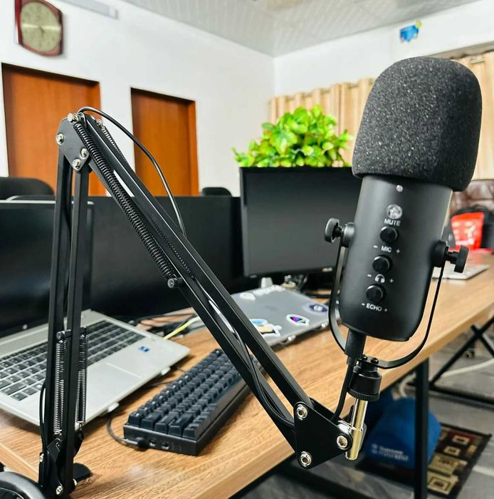 Студійний USB - мікрофон для стрімінгу та подкастів микрофон Haomuren