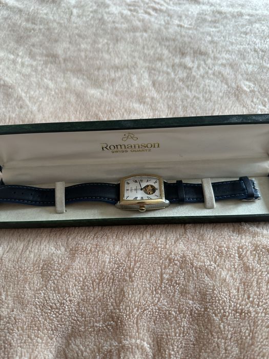 Продам часы Romanson Adel