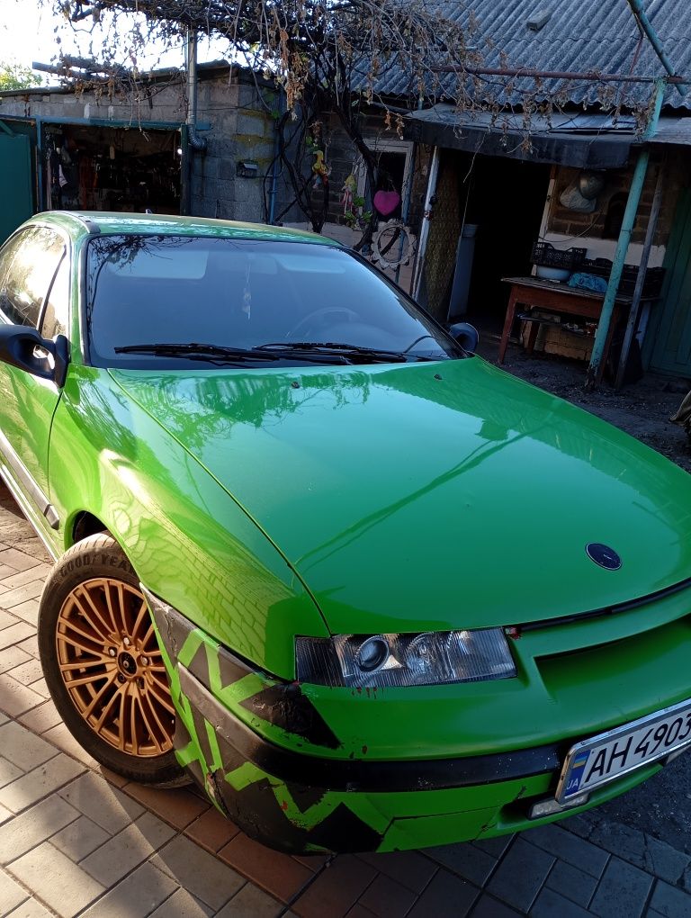 Продам Opel Calibra