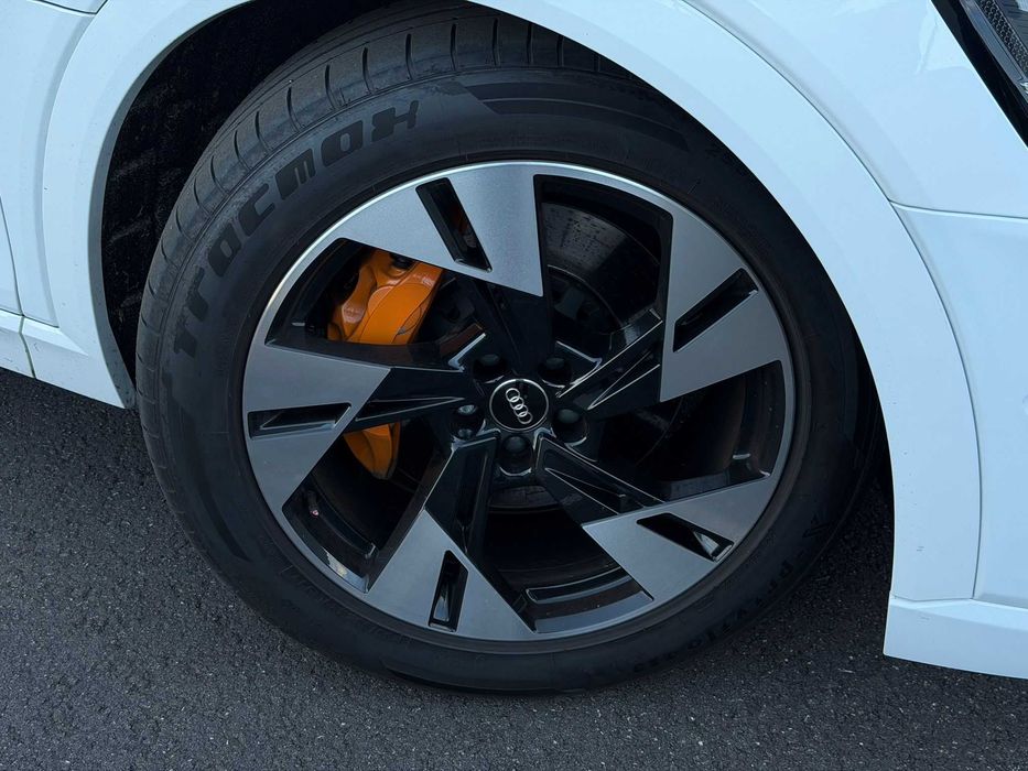 AUDI e tron 50 S-Line