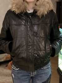 Продам кожаную куртку итальянского бренда « Glove “