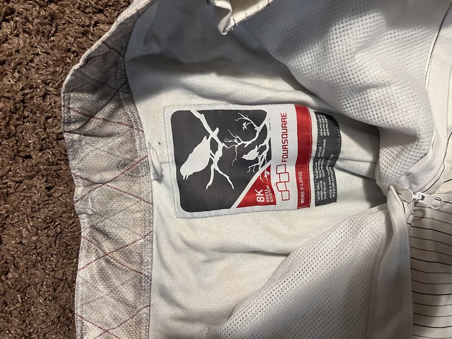 Горно-лыжный костюм 8K FOURSQUARE L горный для сноуборда лыж