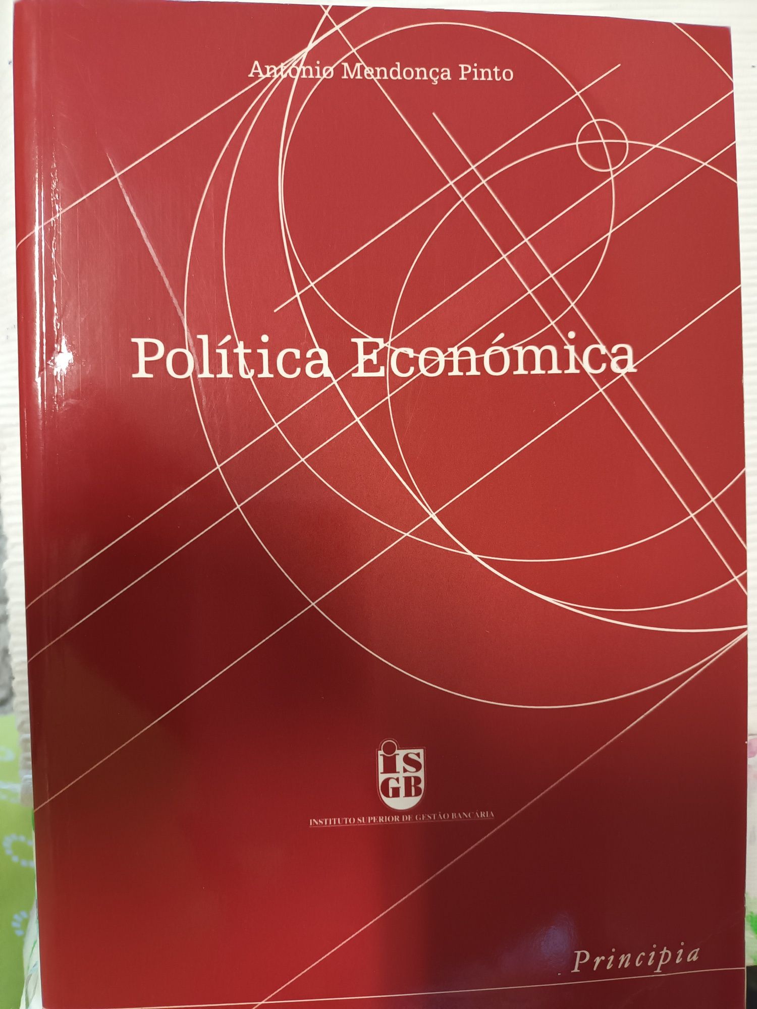 Livro Politica Económica