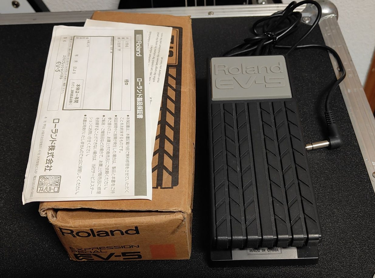 Pedal Roland EV5