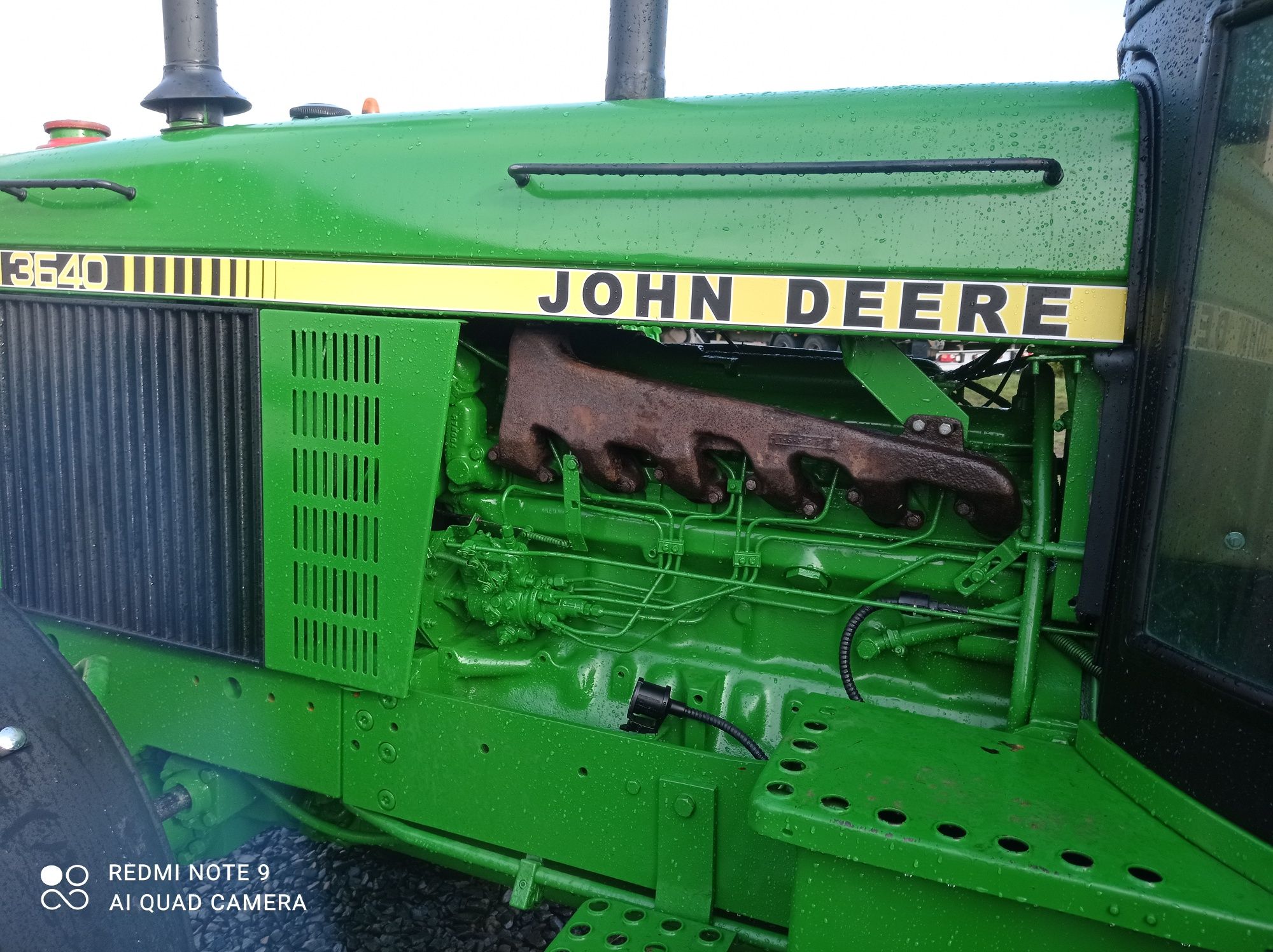 Трактор John Deere 3640
