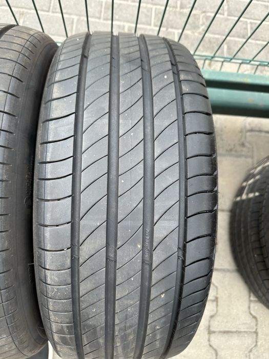 225/45/17 Michelin Pilot Primacy 4 . 2022r