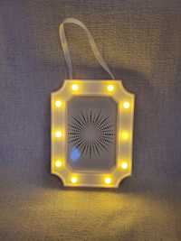 Ramka na zdjęcia z podświetleniem LED