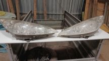 Peugeot 308 lampa przód lewa prawa