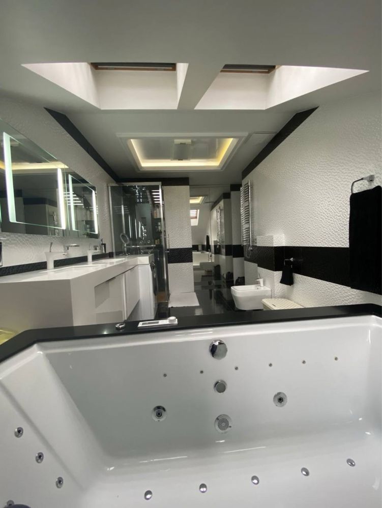 Продається квартира пентхаус 118 м²