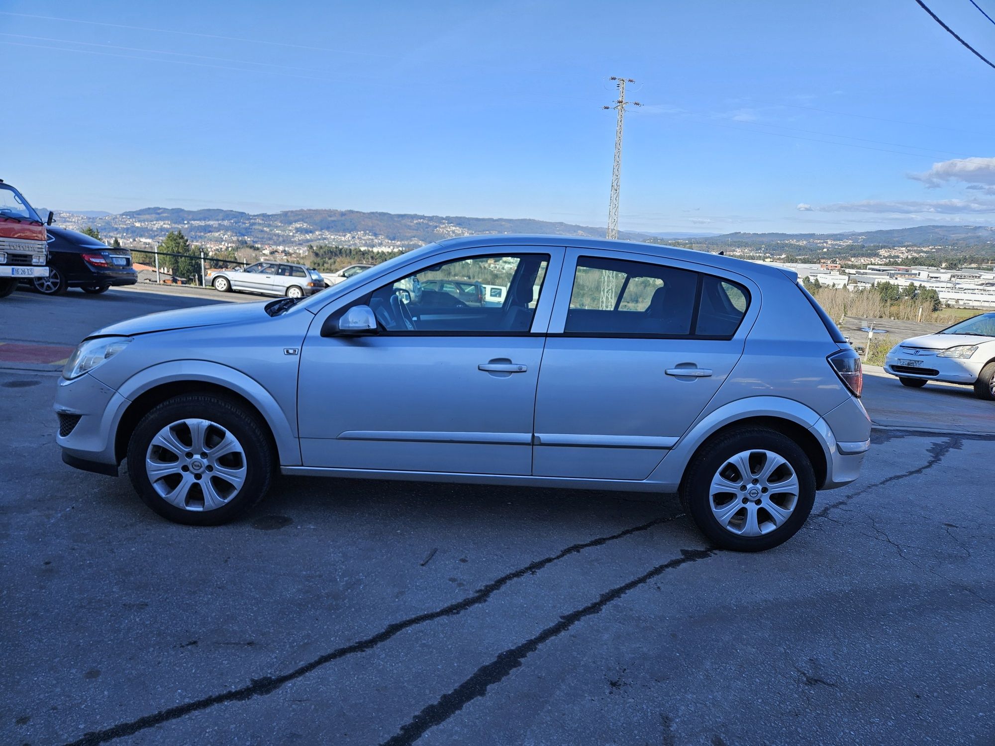 Opel Astra H 1.7 CDTi 100CV de 2006 para peças