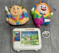 Zabawki z PRL  telewizorek klaun
