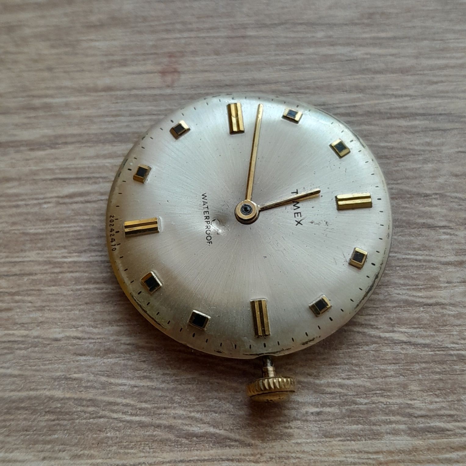 Stare zegarki.  Mechanizm  timex