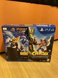 Ps4 c/ 1 comando e dois jogos