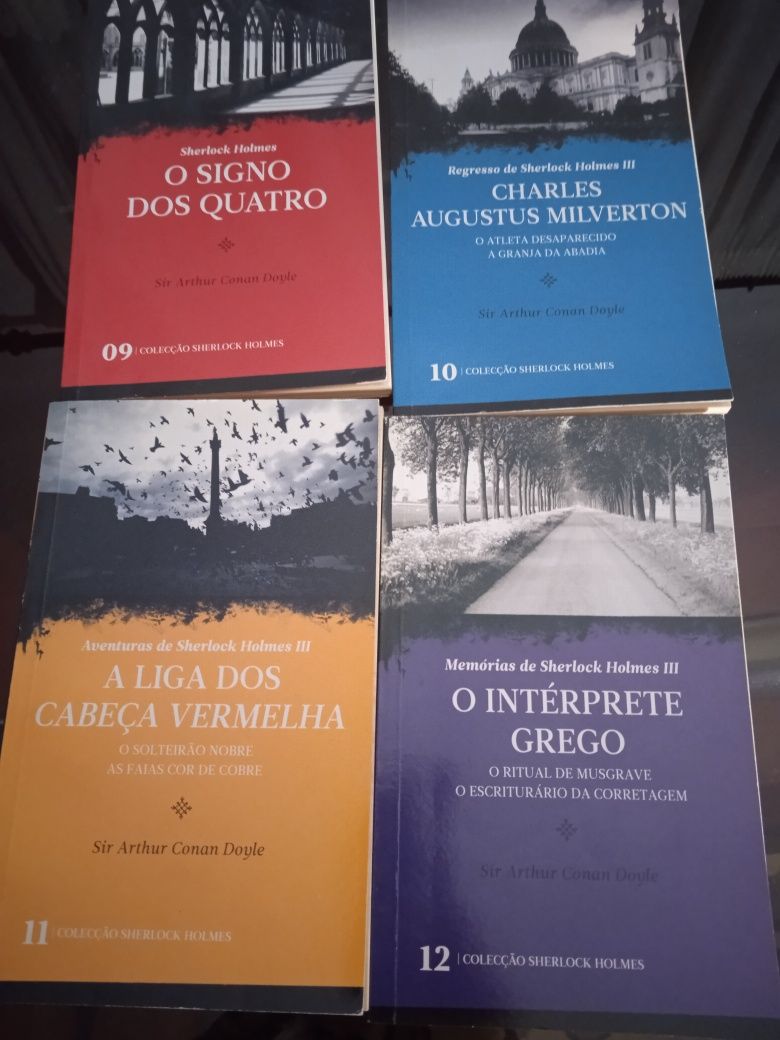 Coleção de 24 livros das "Edições Quasi"