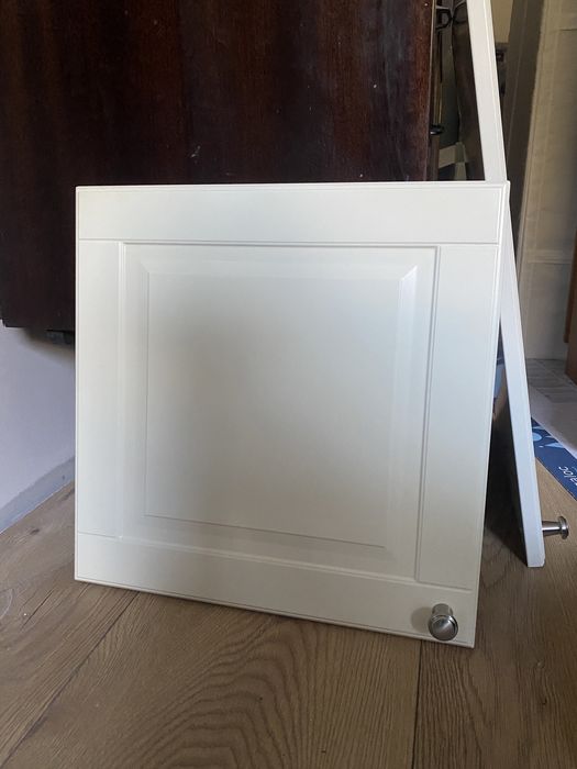 Front ikea bodbyn kremowy 40x40