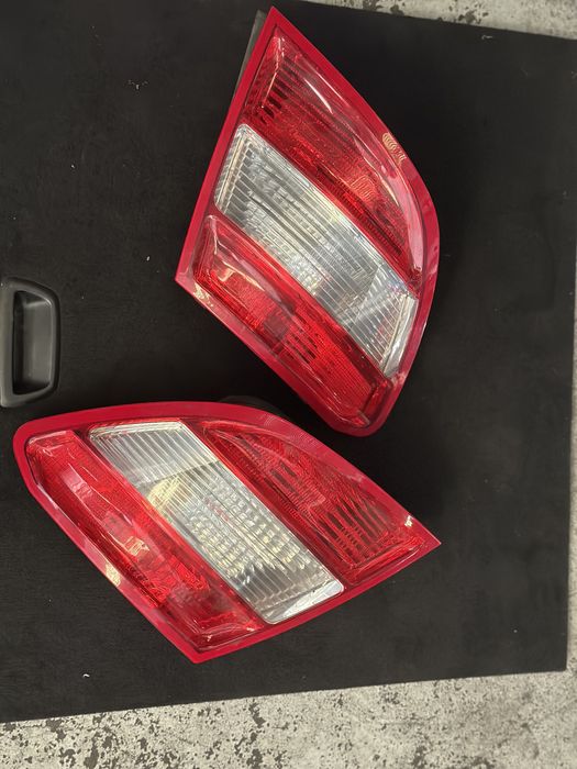 Farolin Esquerdo Traseiro Mercedes W204