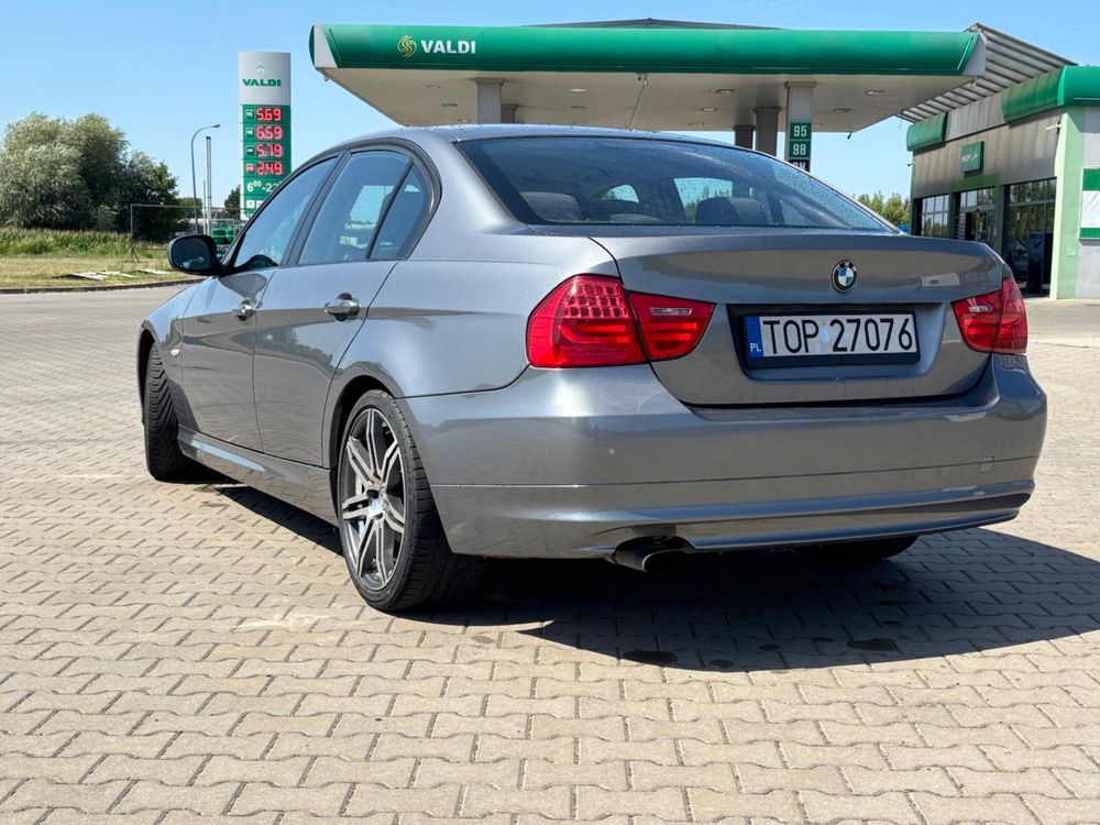 BMW e90 2010 rok polift