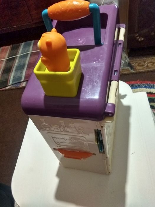 Ветеринарний набір у формі валізи