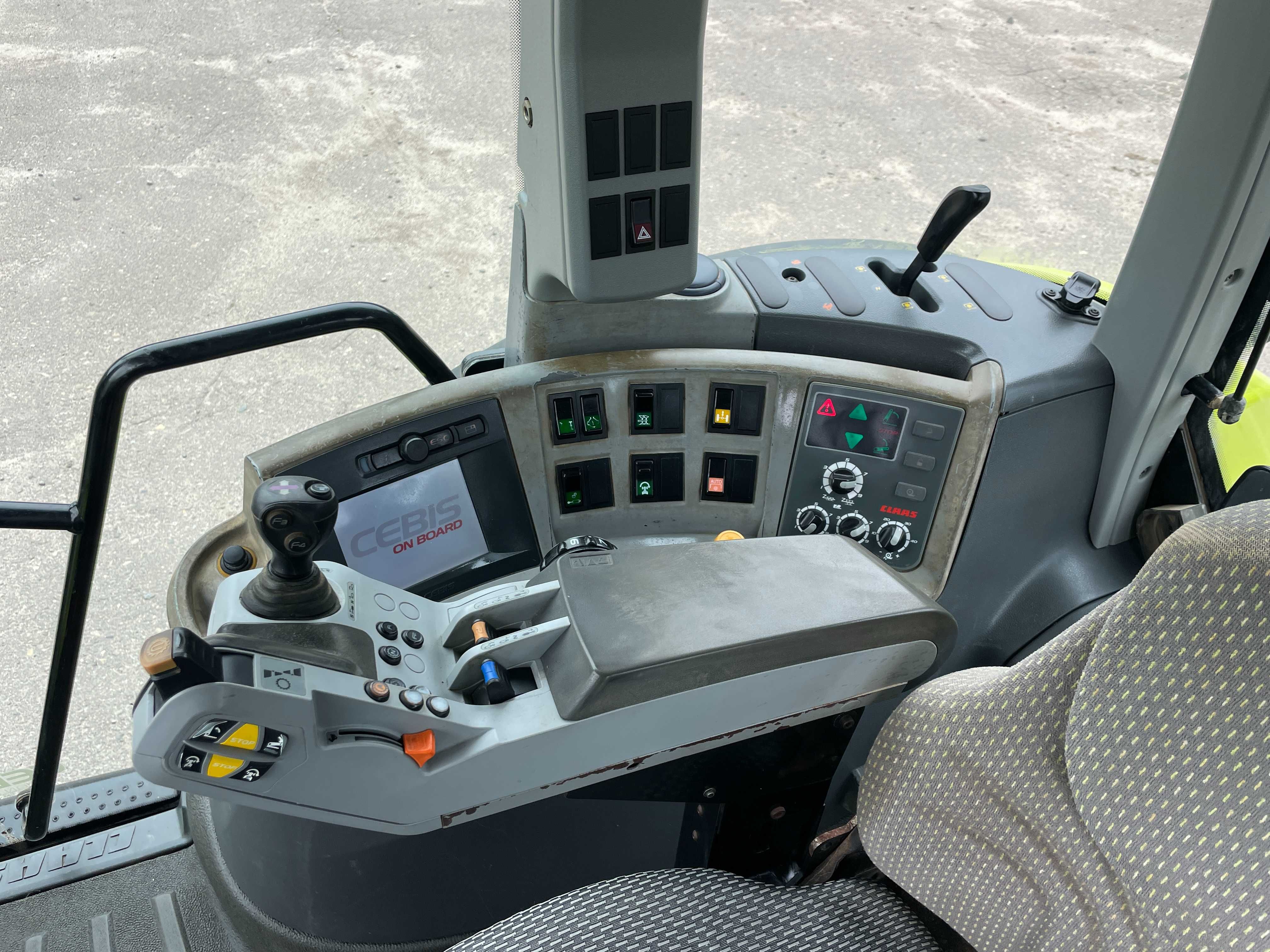 Claas Axion 830 2007р 213к.с.