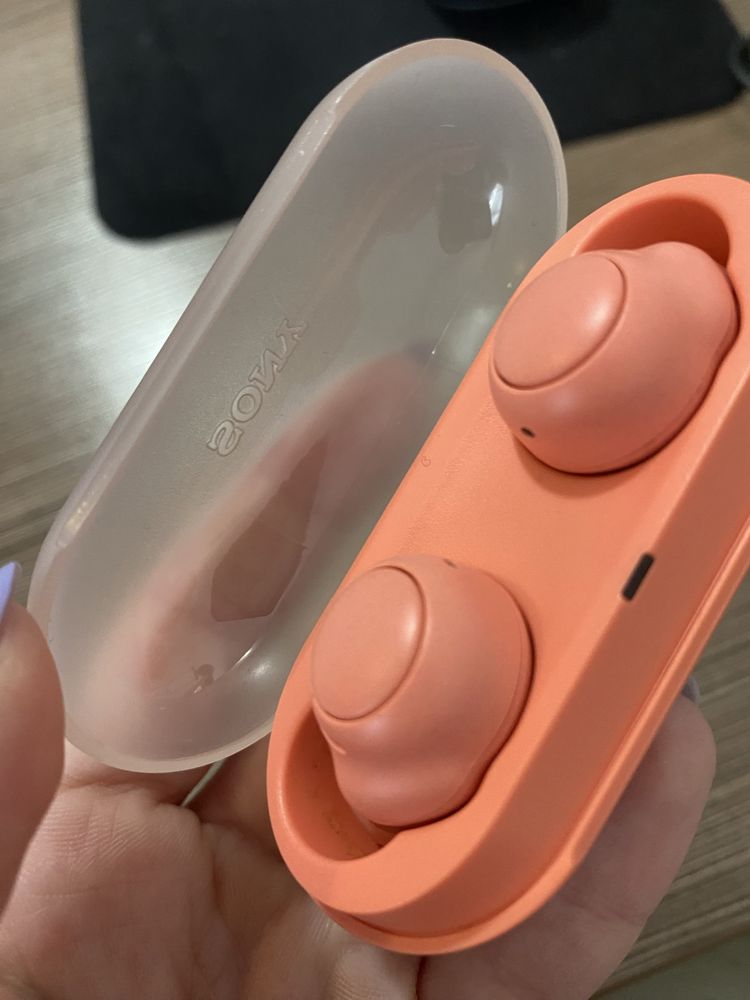 Sony pomarańczowe słuchawki douszne bezprzewodowe WF-C500