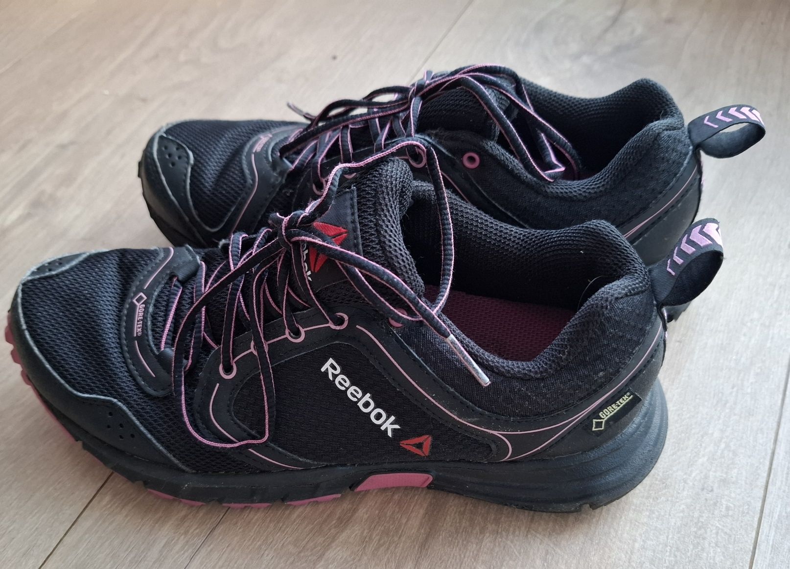 Buty Reebox  goretex  36
