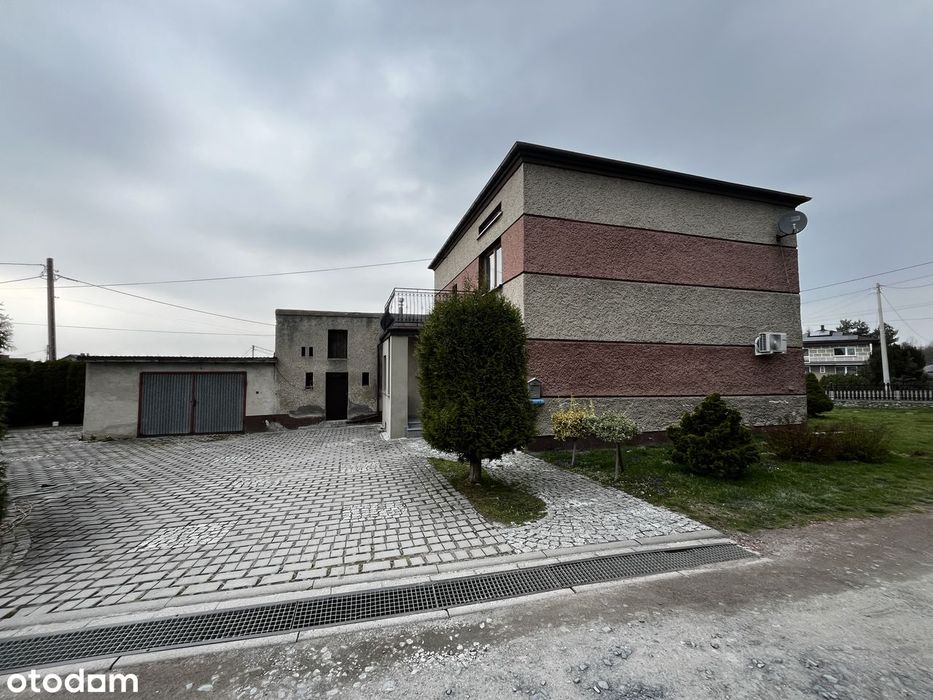 dom piętrowy z garażem , altaną i ogrodem-gotowy do zamieszkania