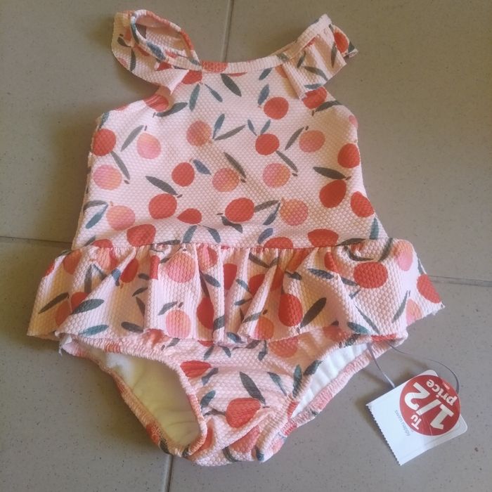 Strój kąpielowy nowy na wzrost 68-74 cm firmy Tu z pieluszką