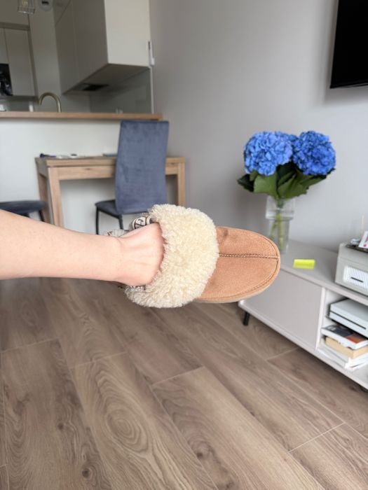 Ugg kapcie z gumką