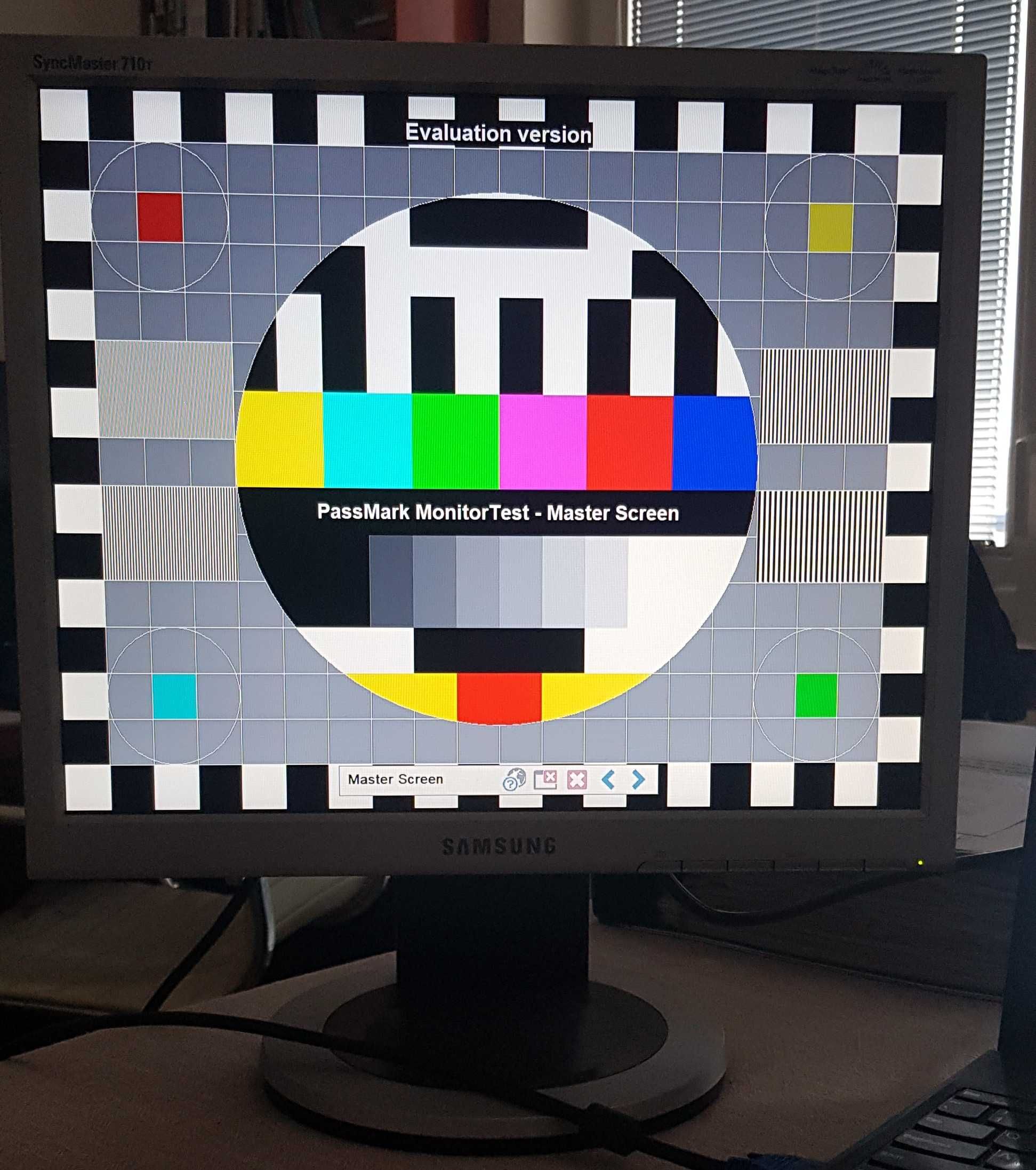monitor Samsung SyncMaster SM 710T 17" PIVOT