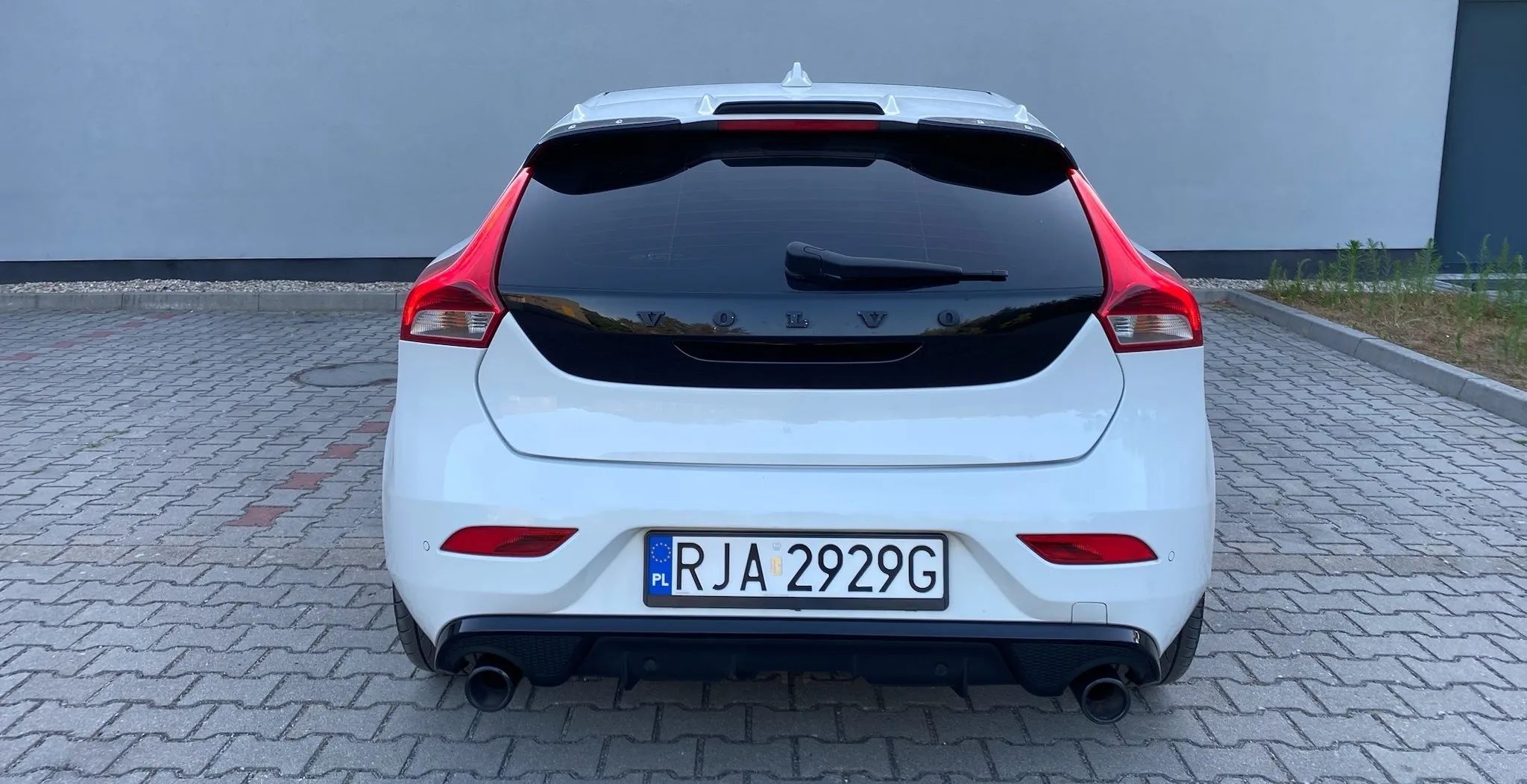 Volvo V40 Volvo V40 Jedyny w PL Carbon Edition D4 Polestar 200 KM 1 z 343 sztuk