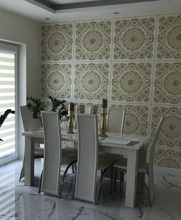 Ława ecru lakierowana z 6krzesłami