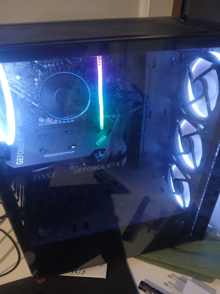 PC gaming semi novo