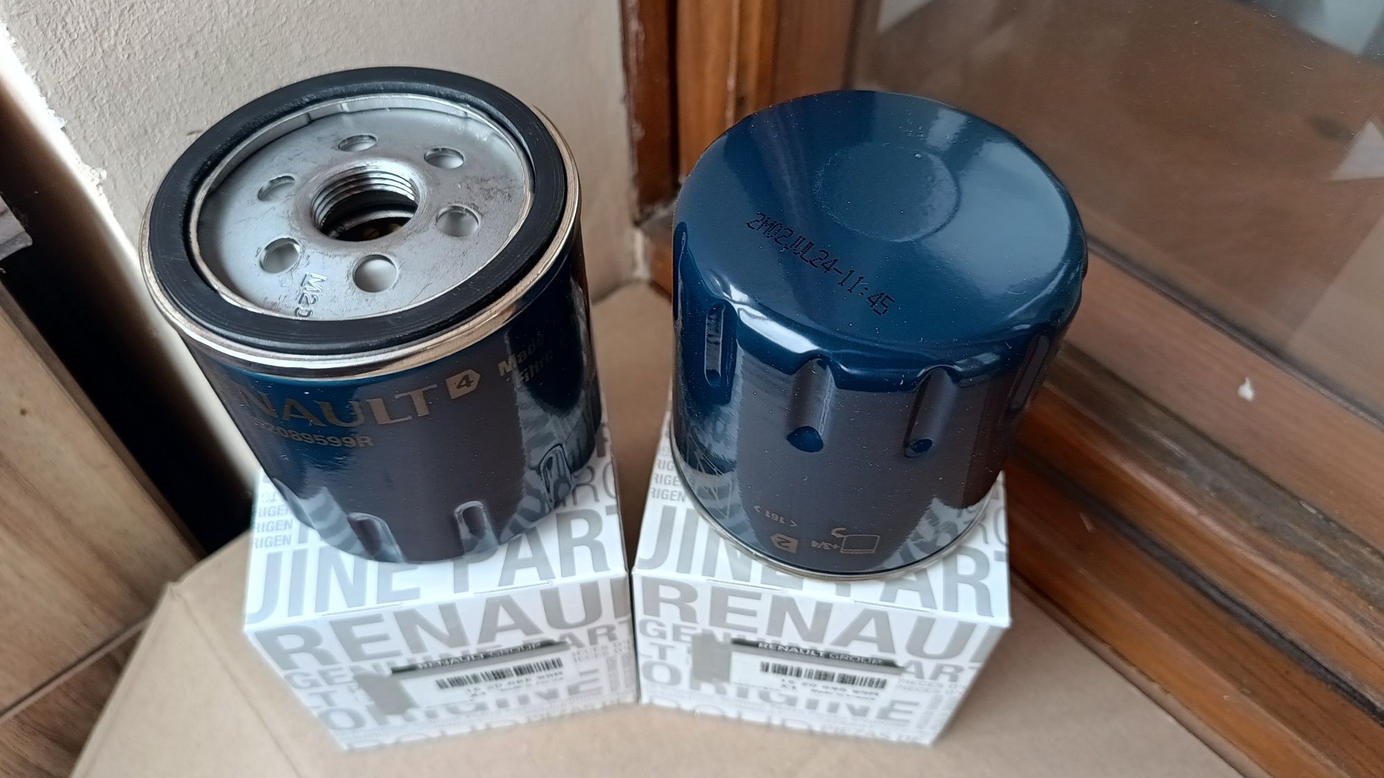 Масляний фільтр Рено Меган 3/Сценік 3 152089599R