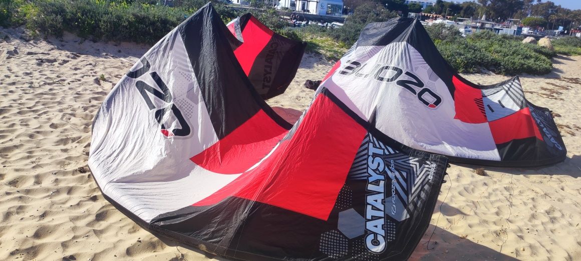 Kitesurf  ozone catalyst 8m 2014