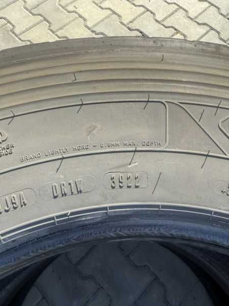 Opony prowadzące goody year 315/70/22,5, 2 szt